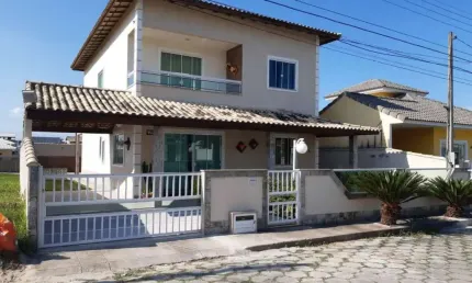 Casa em condomínio fechado com 5 quartos à venda no Peró, Cabo Frio 