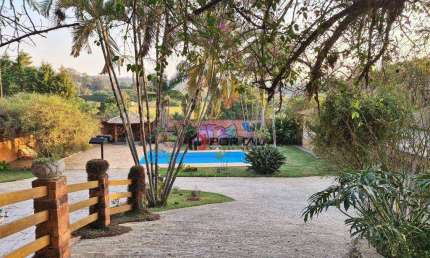 Casa com 5 dormitórios à venda, 690 m² por R$ 2.335.000,00 - Cotia - Cotia/SP