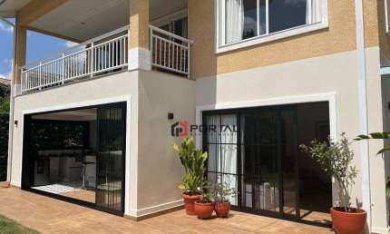 Casa com 3 dormitórios à venda, 292 m² por R$ 2.700.000,00 - Granja Viana - Cotia/SP