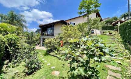 Casa com 4 dormitórios à venda, 445 m² por R$ 1.890.000,00 - Granja Viana - Embu das Artes/SP