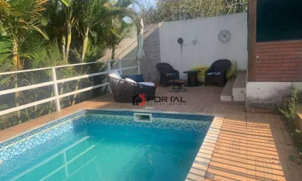 Casa com 3 dormitórios à venda, 250 m² por R$ 1.300.000,00 - Granja Viana - Cotia/SP