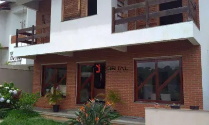 Casa com 3 dormitórios à venda, 288 m² por R$ 1.350.000,00 - Granja Viana - Cotia/SP