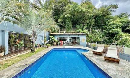 Casa com 3 dormitórios à venda, 404 m² por R$ 2.650.000,00 - Granja Viana - Jandira/SP