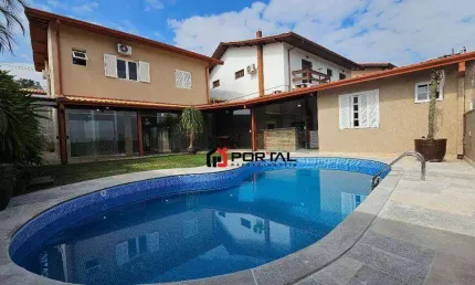Casa com 4 dormitórios à venda, 341 m² por R$ 1.790.000,00 - Granja Viana - Cotia/SP
