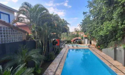 Casa com 4 quartos à venda, 165 m² por R$ 960.000 - Granja Viana - Jandira/SP