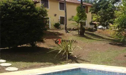 Casa com 3 dormitórios à venda, 250 m² por R$ 2.120.000,00 - Granja Viana - Carapicuíba/SP