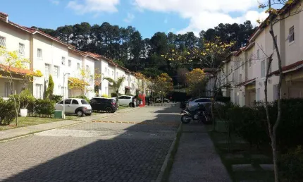 Casa com 2 dormitórios à venda, 64 m² por R$ 400.000,00 - Granja Viana - Cotia/SP