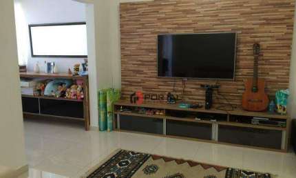 Casa com 3 dormitórios à venda, 110 m² por R$ 810.000,00 - Granja Viana - Cotia/SP