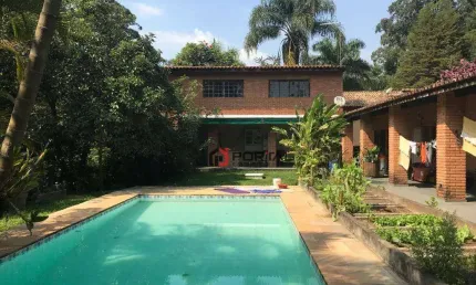 Casa com 4 dormitórios à venda, 376 m² por R$ 1.600.000,00 - Granja Viana - Cotia/SP