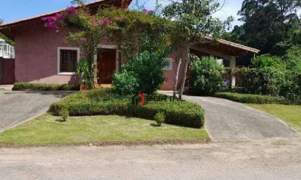 Casa com 3 dormitórios à venda, 228 m² por R$ 1.680.000,00 - Granja Viana - Carapicuíba/SP