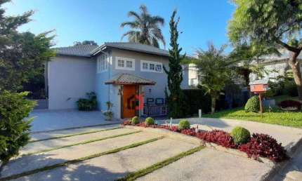 Casa com 3 dormitórios à venda, 290 m² por R$ 1.790.000,00 - Granja Viana - Carapicuíba/SP