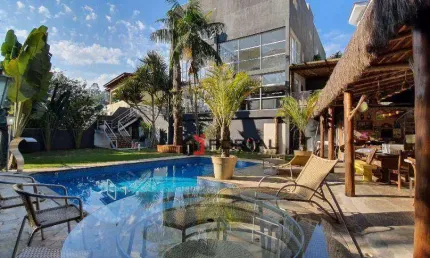 Casa com 4 dormitórios à venda, 620 m² por R$ 3.000.000,00 - Granja Viana - Carapicuíba/SP