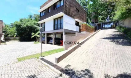 Casa com 3 dormitórios à venda, 500 m² por R$ 1.600.000,00 - Granja Viana - Cotia/SP