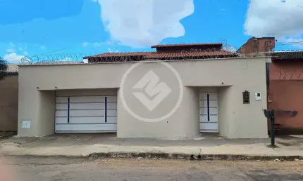 CASA DE 3/4 COM SUITE NO CENTER VILLE codigo: 100242