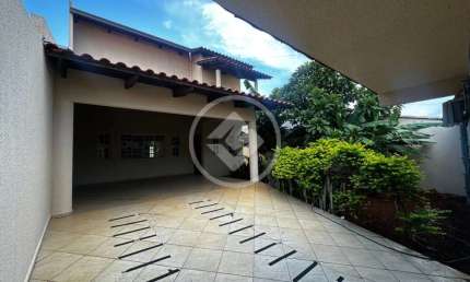 SOBRADO 3 QUARTOS 1 SUITE - GARAVELO codigo: 117506