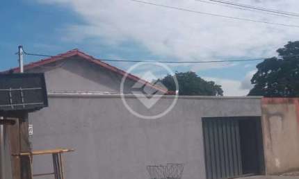 EXCELENTE CASA NO RESIDENCIAL RIO VERDE (ELI FORTE) codigo: 100614