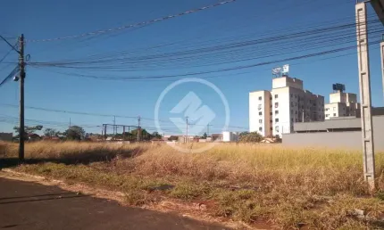 VENDE SE 03 LOTES NO RESIDENCIAL FLORIDA EM GOIANIA - OBS SENDO 2 UM DO LADO DO OUTRO codigo: 85083