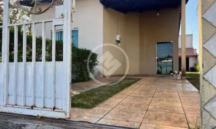 Excelente casa sozinha no lote com quintal codigo: 82983
