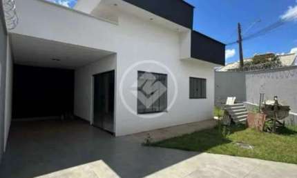 CASA 3 Q 1 SUITE - JARDIM PETROPOLÉS codigo: 105831