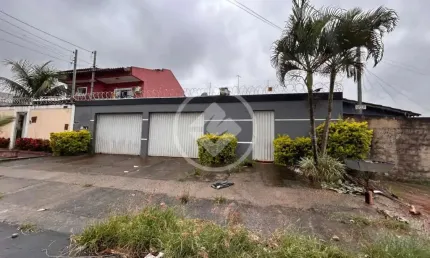 Casa com 3 quartos à venda na Rua Doutor Odilon de Amorim, 139, Parque Veiga Jardim, Aparecida de Goiânia