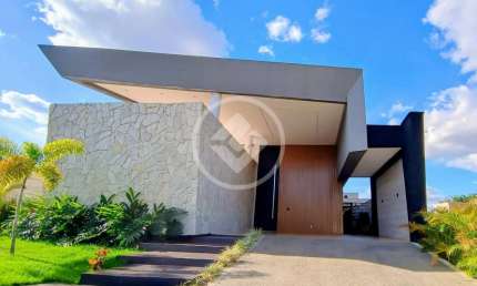 Casa em condomínio fechado com 4 quartos à venda na Portal Do Sol Green, 1, Portal do Sol Green, Goiânia