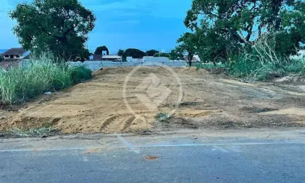 OPORTUNIDADE ÚNICA LOTE COM TERRAPLANAGEM COMPLETA codigo: 124340