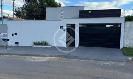 CASA SOZINHA NO LOTE MORADA DOS PASSAROS codigo: 125058