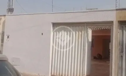 Casa com 2 quartos à venda na Irmã Laura Chaer, s/n, Jardim São José, Goiânia