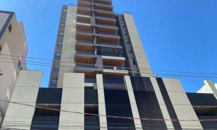 Apartamento de 3 quartos com varanda gourmet ampla no São Mateus