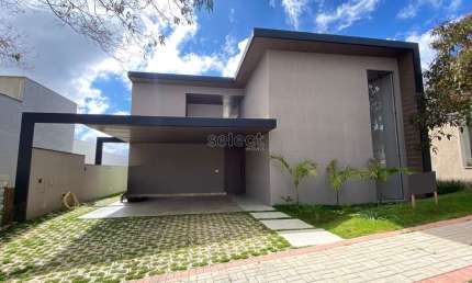 Excelente casa linear com 4 suítes a venda no Condomínio Alvim