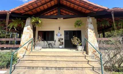 Chácara / sítio com 5 quartos à venda na Av. Ver. Raymundo Hargreaves, Fontesville, Juiz de Fora