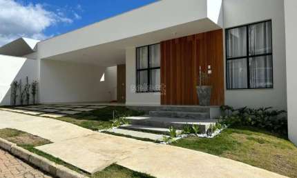 Linda Casa em Condomínio de 3 suítes no Bairro São Pedro