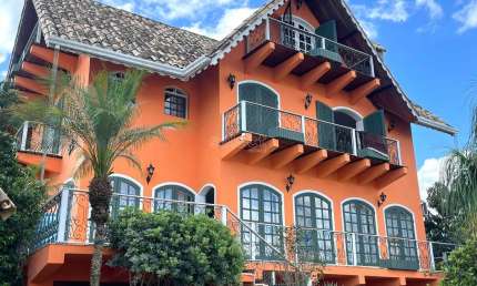 Casa com 4 quartos à venda na Rua José Teixeira Lopes, 32, Bairu, Juiz de Fora