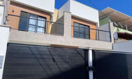 Casa com 3 quartos à venda na Rua Aristóteles Braga, São Pedro, Juiz de Fora