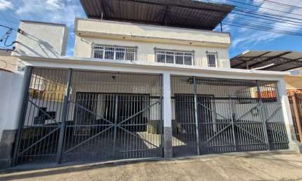 Casa com 3 quartos para alugar na Rua José Marangon, 14, Industrial, Juiz de Fora