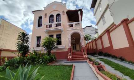 Charmosa casa duplex para locação residencial ou comercial no bairro Granbery