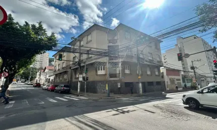 Apartamento com 3 quartos à venda na Rua Benjamin Constant, 850, Santa Helena, Juiz de Fora