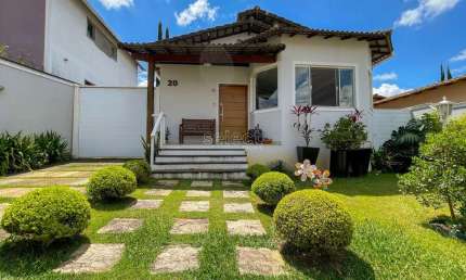 Casa em condomínio fechado com 3 quartos à venda na Rua Edmundo Migueletto, São Pedro, Juiz de Fora