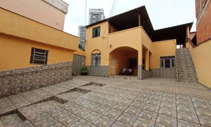 Casa com 3 quartos à venda na Rua Professora Elmaia Vaz, Teixeiras, Juiz de Fora