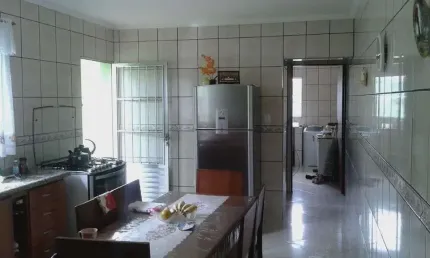 Sobrado  residencial à venda2 Dormitórios 4 Banheiros Suíte 2 garagem Jardim Bom