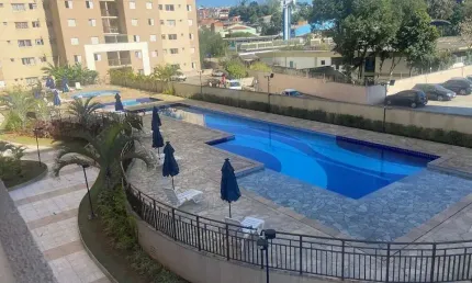 Vende-se Apartamento com 3 Dormitorios  em Guarulhos,