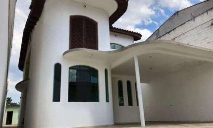 Casa com 3 quartos à venda na Rua Gothard Kaesemodel Júnior, Vila Romanópolis, Ferraz de Vasconcelos