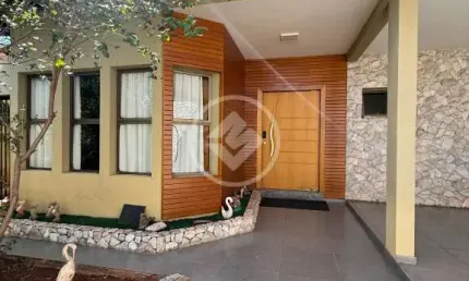 CASA EXCELENTE NO JD. AMÉRICA | 5 QUARTOS + PISCINA codigo: 119928