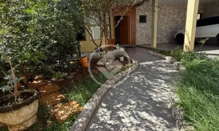 Casa excelente no jd. américa | 5 quartos + piscina codigo: 119928