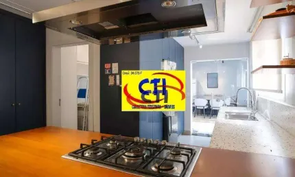 Casa com 3 dormitórios à venda, 350 m² por R$ 1.800.000,00 - Cerâmica - São Caetano do Sul/SP