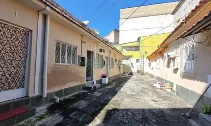 Casa com 1 quarto para alugar na Rua Sidônio País, 160, Cascadura, Rio de Janeiro