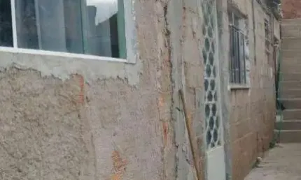 Casa com 4 dormitórios à venda, 98 m² por R$ 140.000,00 - Linhares - Juiz de Fora/MG