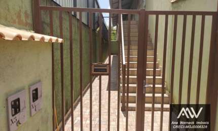Apartamento com 2 dormitórios para alugar, 50 m² por R$ 700,00/mês - Grama - Juiz de Fora/MG
