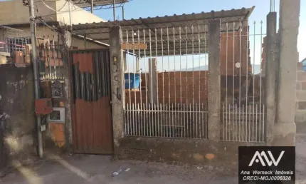 Casa com 2 dormitórios à venda, 80 m² por R$ 90.000,00 - Jóquei Clube - Juiz de Fora/MG