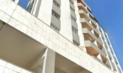 Apartamento com 1 dormitório e com 2 vagas à venda, 52 m² por R$ 269.000 - Centro - Juiz de Fora/MG